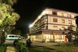 hotel-pema-karpo